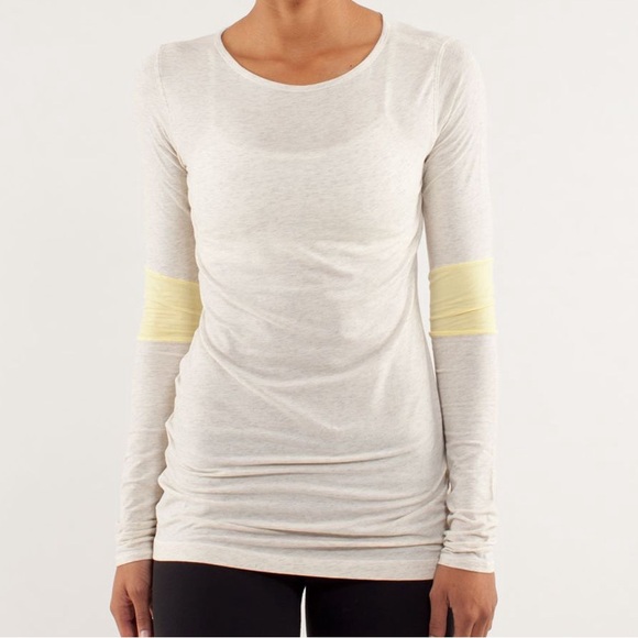 Lululemon • Devotion Long Sleeve Tee in Heathered Polar Cream and Clarity Yellow - Picture 2 of 14